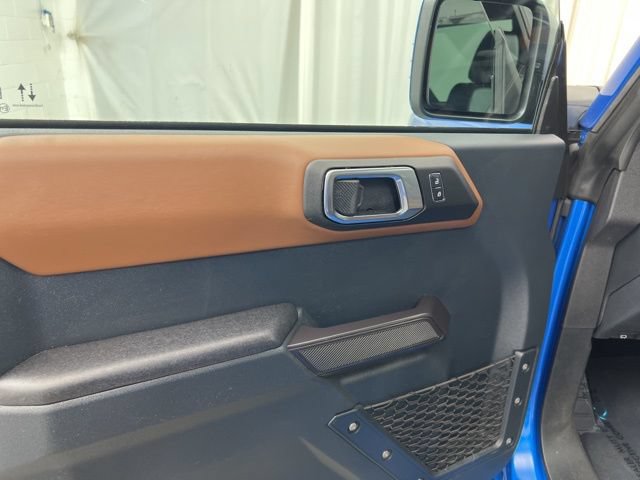 Used 2024 Ford Bronco Outer Banks AWD/4WD image 15