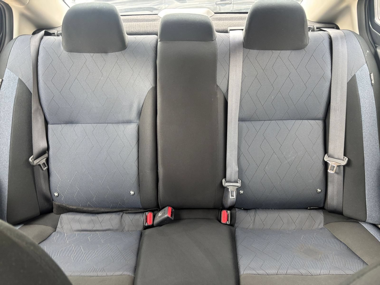 Used 2025 Nissan Versa SV FWD image 36
