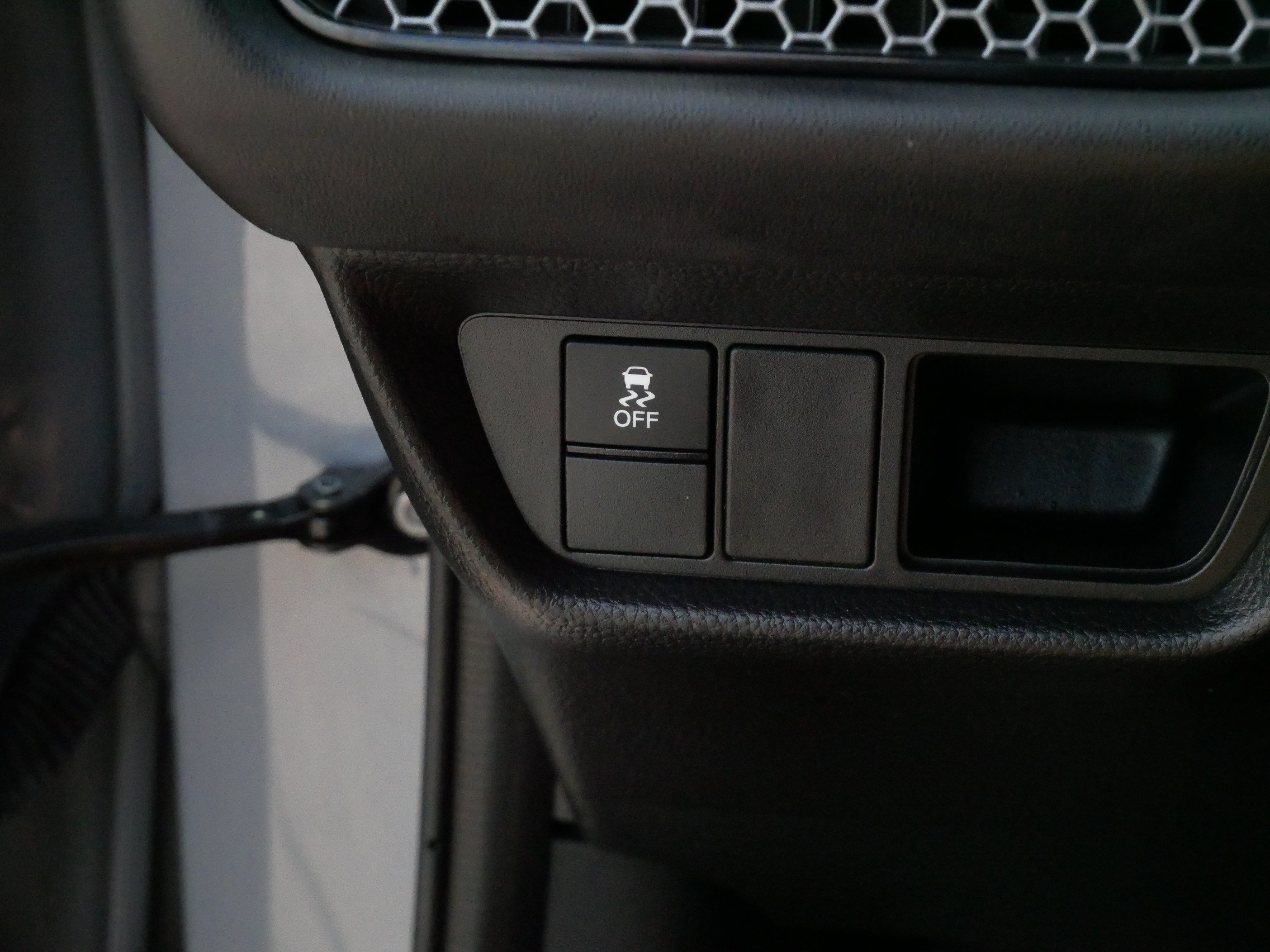 Certified 2024 Honda HR-V Sport image 28