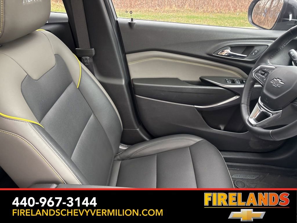 Certified 2025 Chevrolet Trax ACTIV w/ Sunroof Package image 32