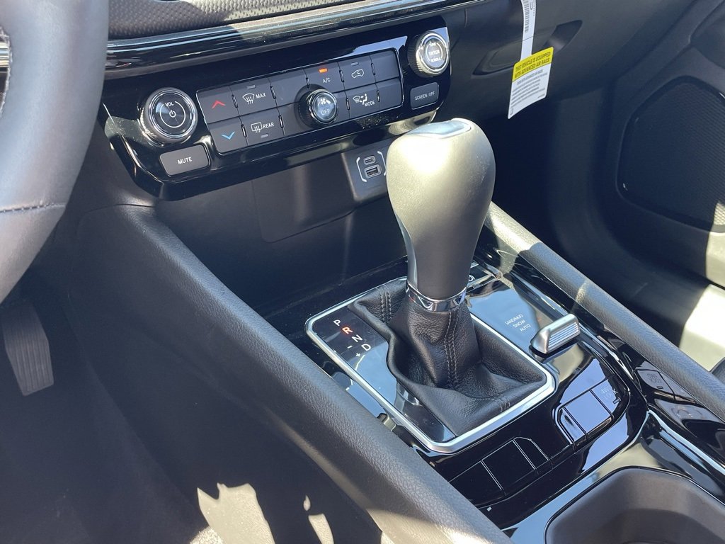 New 2026 Jeep Compass Latitude image 29