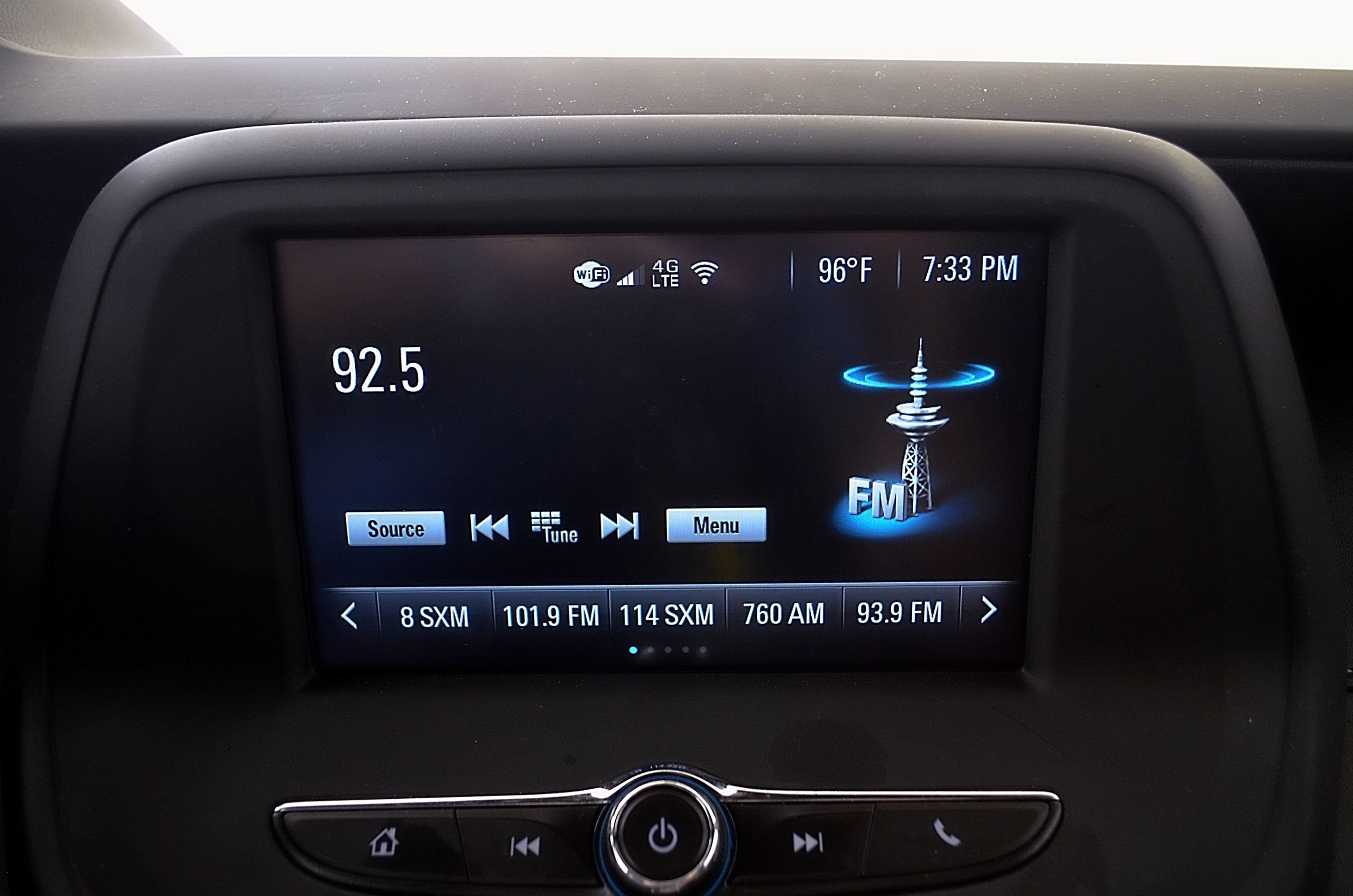 Used 2018 Chevrolet Camaro LT RWD image 26