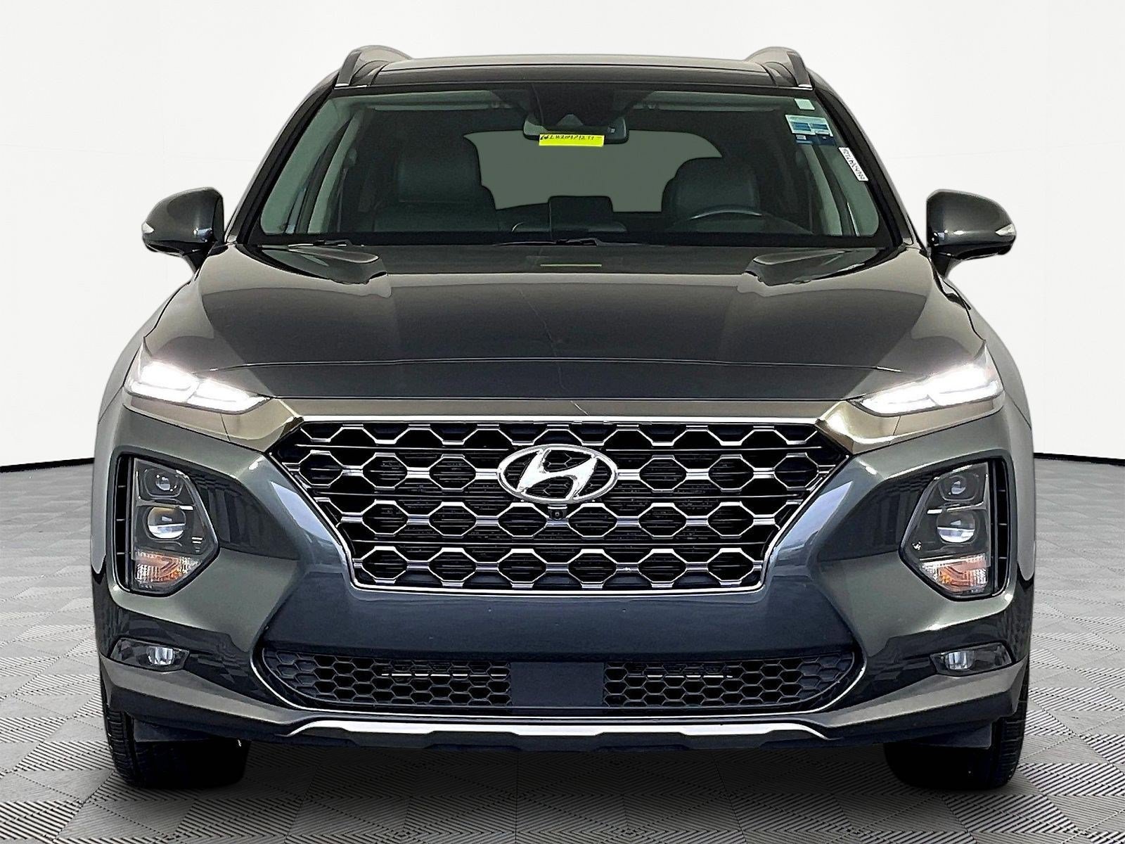 Used 2020 Hyundai Santa Fe Limited FWD image 2