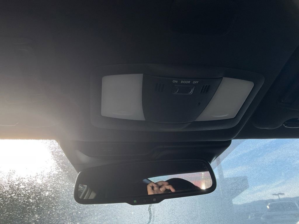 Used 2025 Nissan Z Sport w/ Floor Mat Package image 24