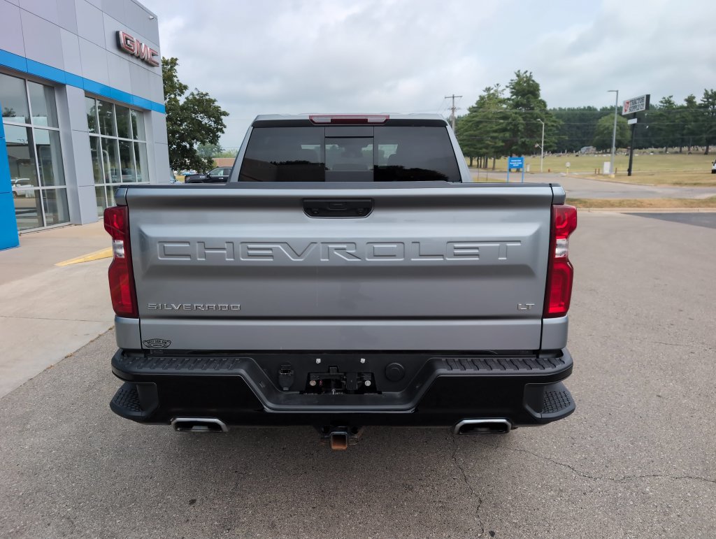 Used 2024 Chevrolet Silverado 1500 LT Trail Boss w/ Convenience Package II AWD/4WD image 7