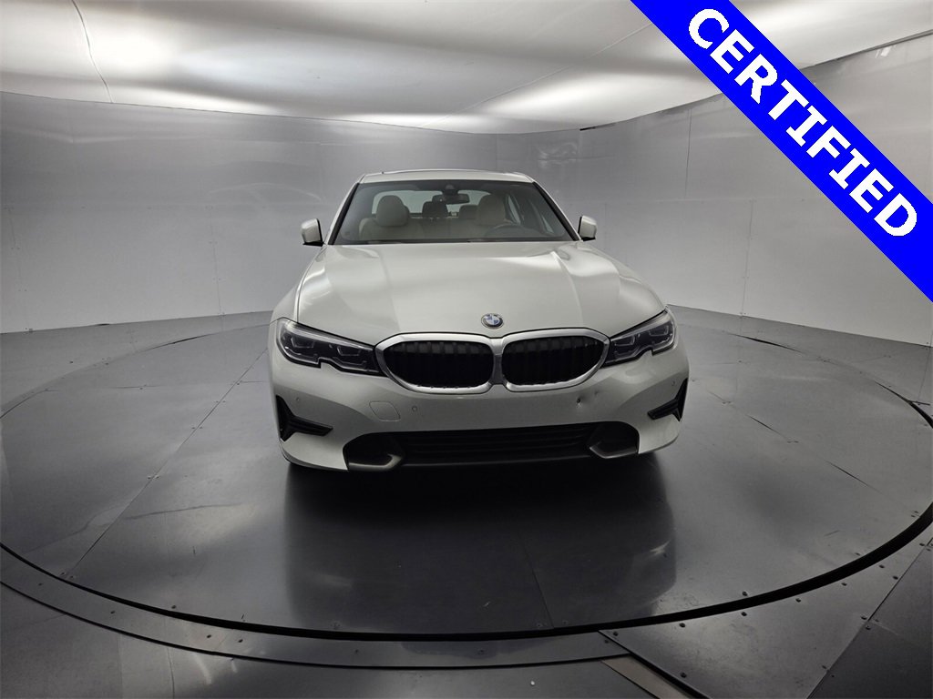 Used 2022 BMW 330i Sedan w/ Driving Assistance Package image 3