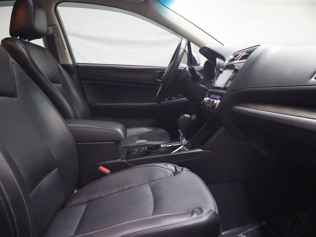 Used 2017 Subaru Legacy 2.5i Limited w/ Popular Package #4 AWD/4WD image 10