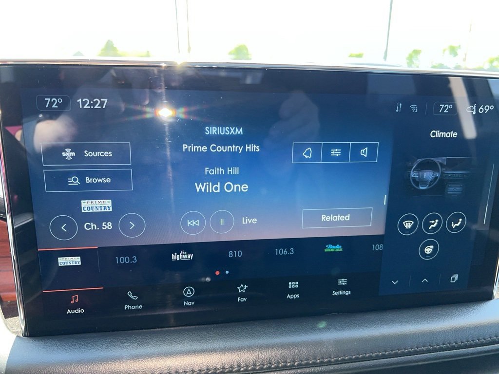 Used 2022 Lincoln Nautilus Reserve w/ Class II Trailer Tow Package image 43