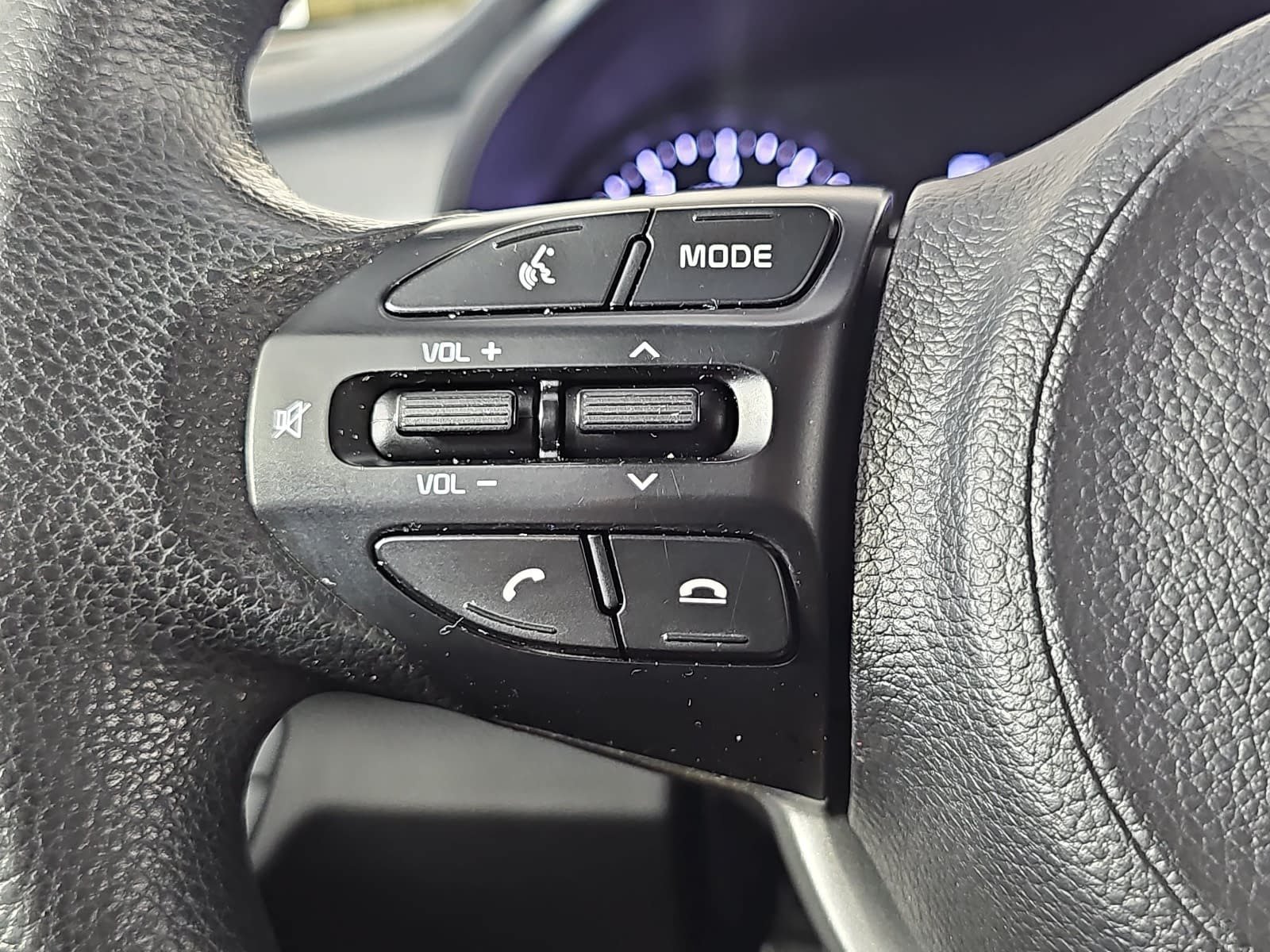 Used 2020 Kia Rio S FWD image 16