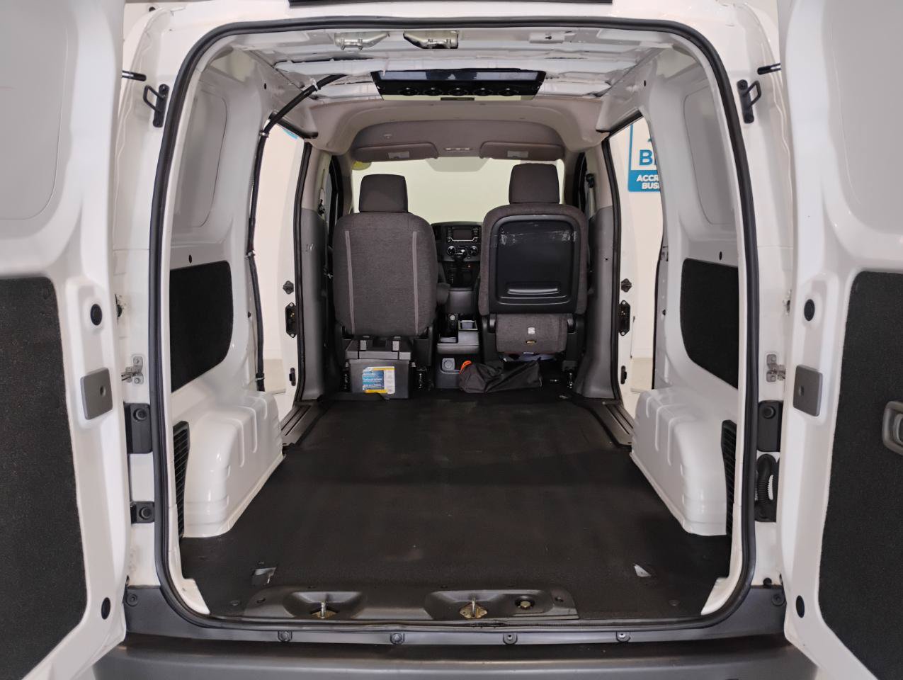 Used 2019 Nissan NV200 S FWD image 11