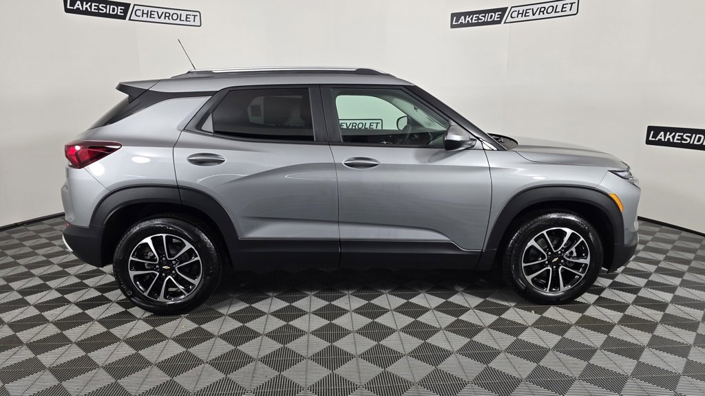 New 2026 Chevrolet TrailBlazer LT w/ Driver Confidence Package image 7