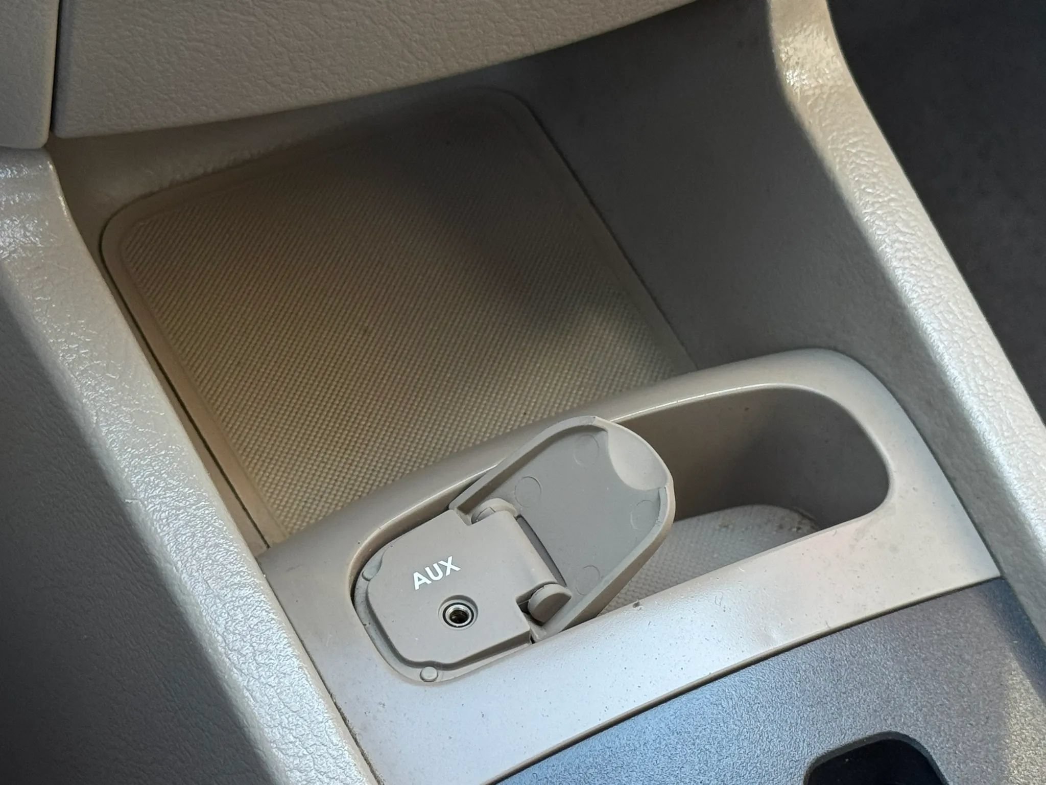 Used 2008 Kia Spectra EX FWD image 37