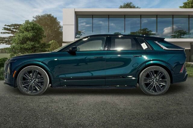 New 2026 Cadillac Lyriq V image 7