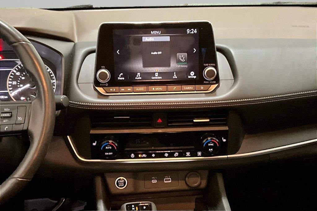 Used 2023 Nissan Rogue S image 9