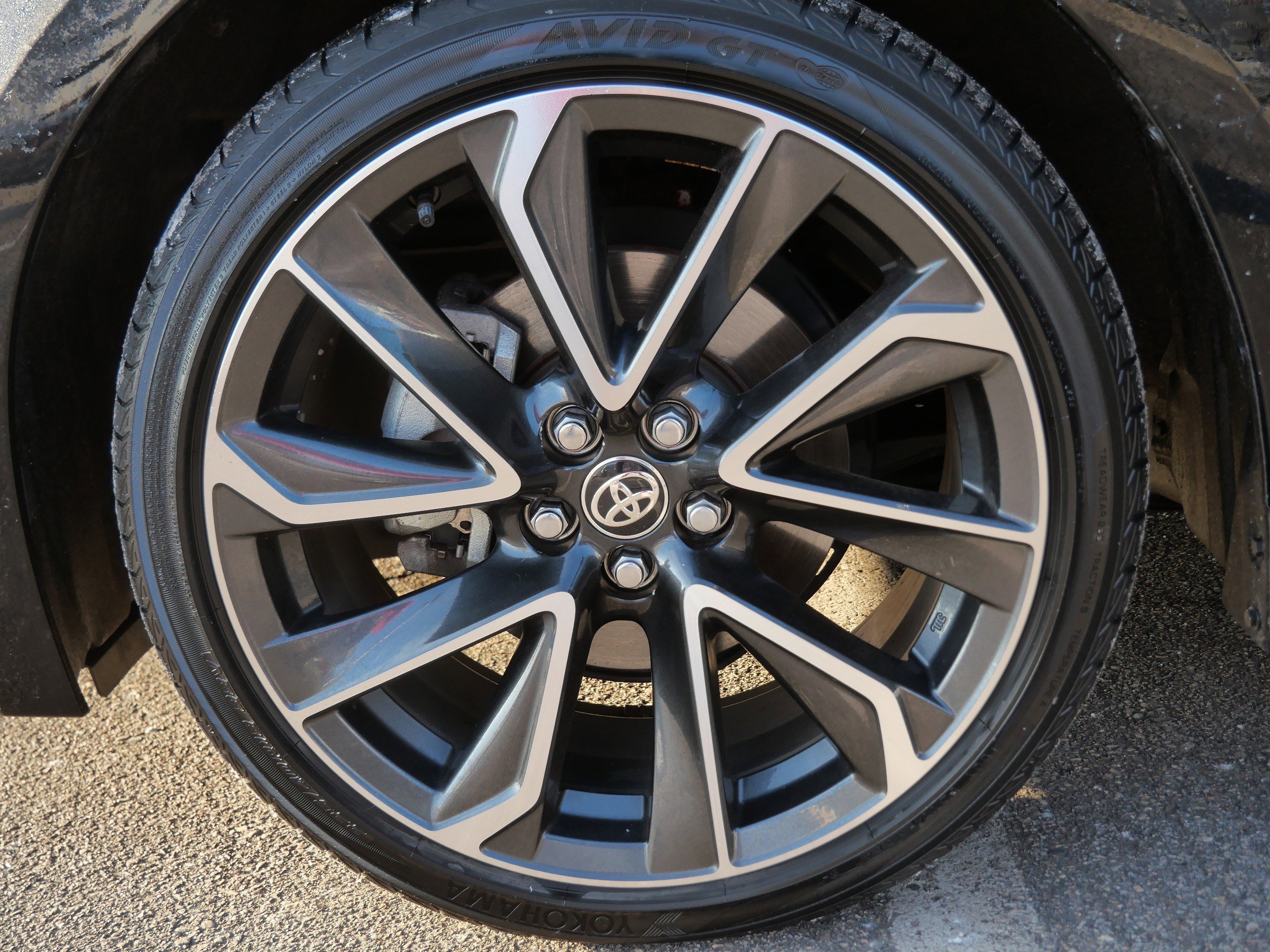 Used 2019 Toyota Corolla XSE image 16