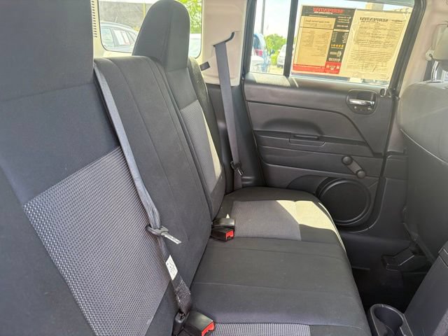 Used 2012 Jeep Patriot Sport FWD image 21
