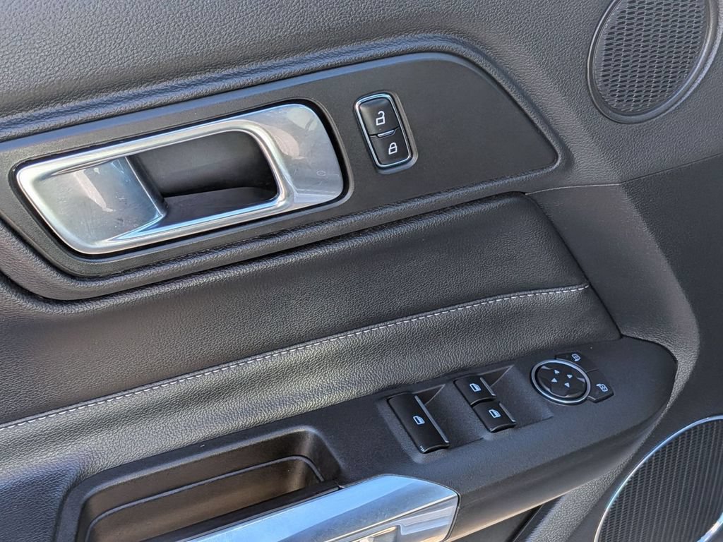 Used 2023 Ford Mustang Convertible RWD image 14