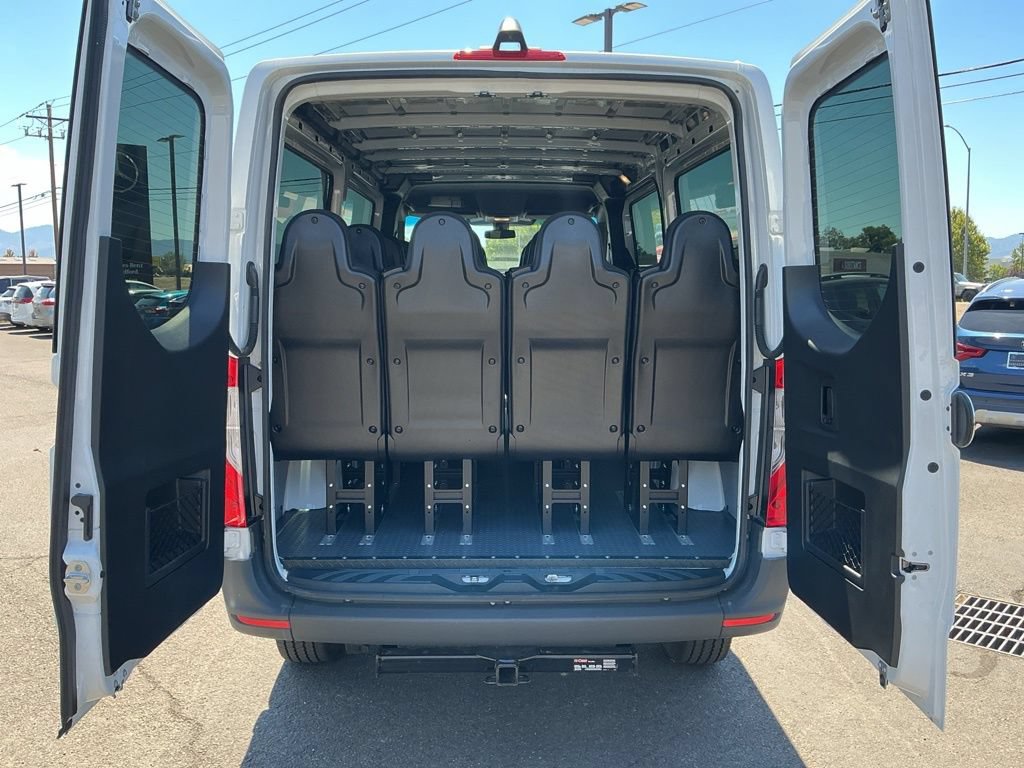 Used 2025 Mercedes-Benz Sprinter 2500 image 22