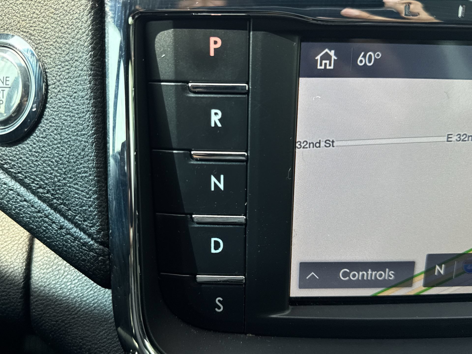Used 2020 Lincoln Continental Reserve w/ Luxury Package FWD image 20