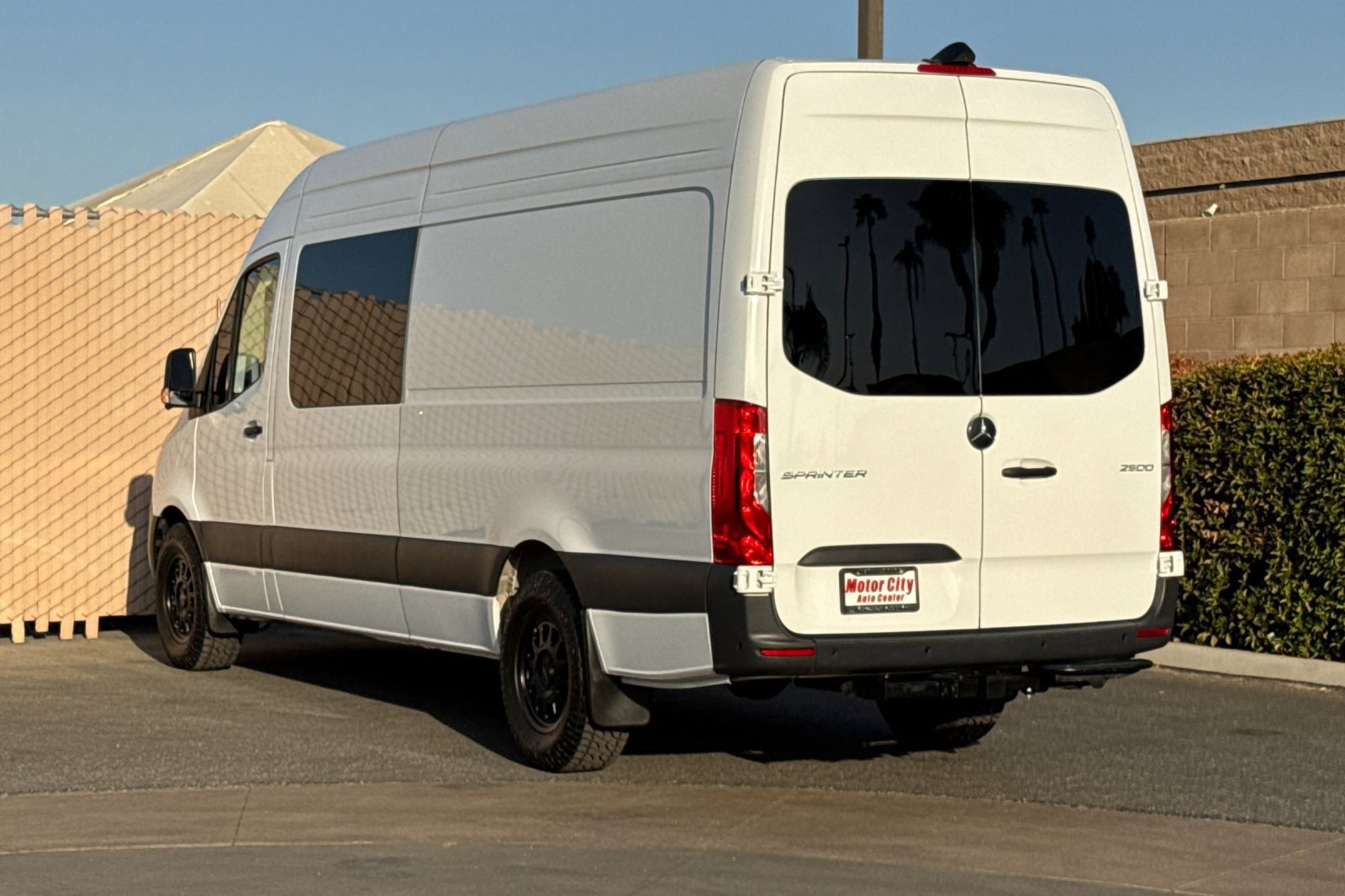 Used 2025 Mercedes-Benz Sprinter 2500 image 6