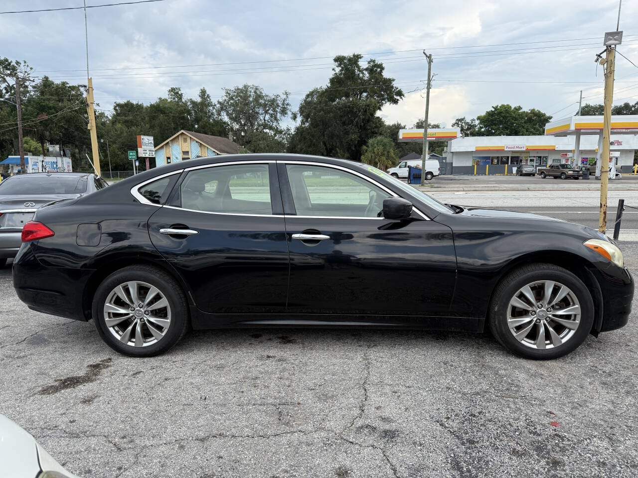 Used 2013 INFINITI M37 x w/ Premium Pkg AWD/4WD image 8