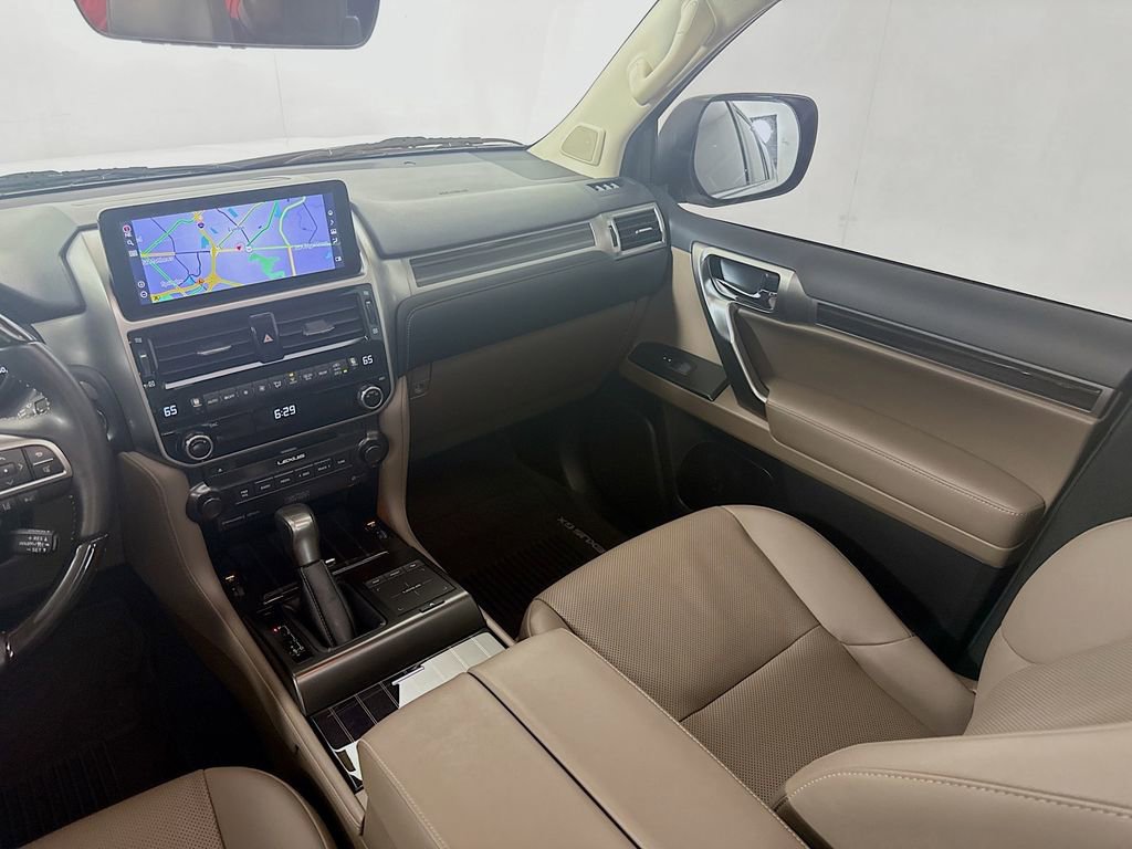 Used 2023 Lexus GX 460 Premium image 25