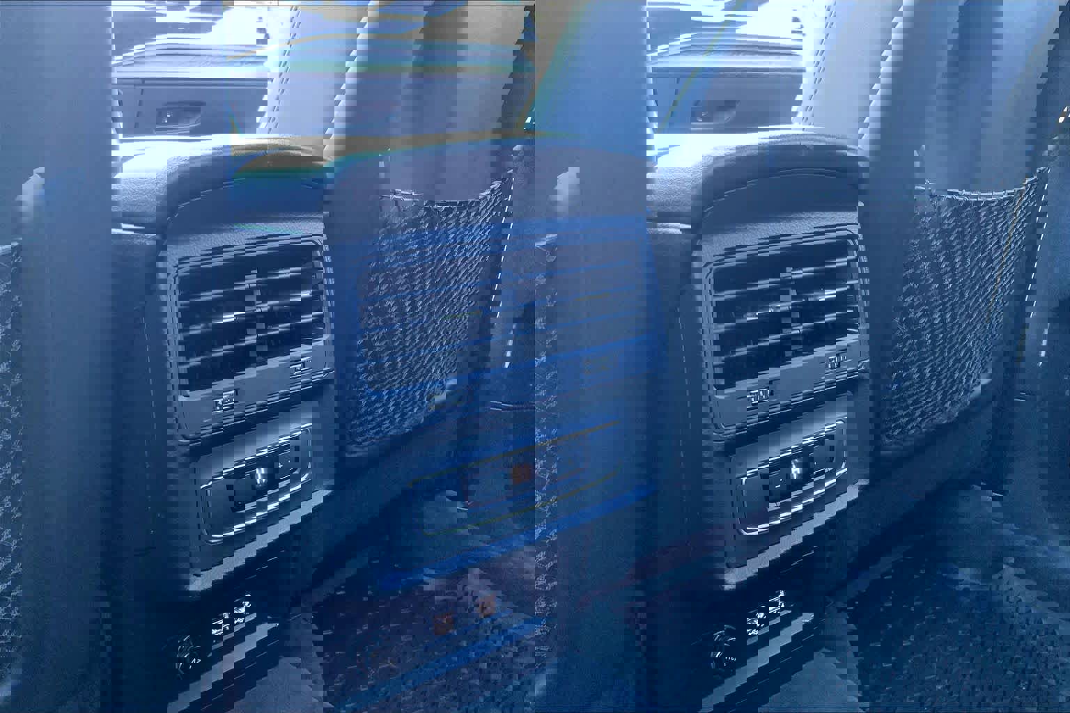 Used 2020 Audi Q7 3.0T Premium w/ Convenience Package image 35