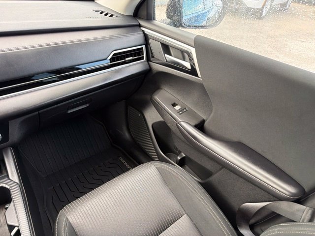 Used 2025 Mitsubishi Outlander ES FWD image 19