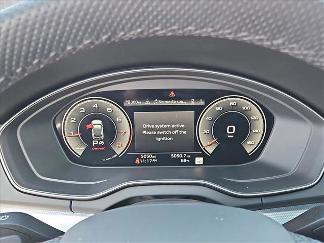 Certified 2025 Audi Q5 2.0T Premium Plus w/ Premium Plus Package image 11