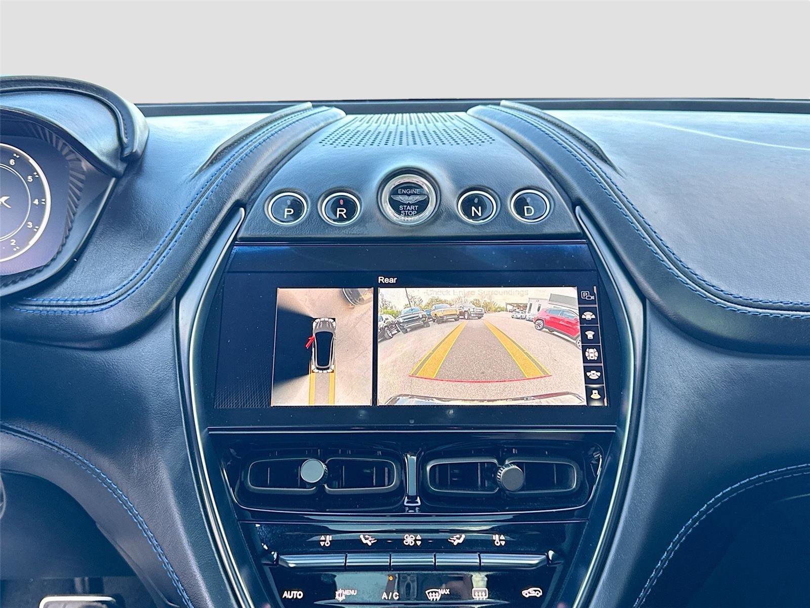 Used 2021 Aston Martin DBX image 12