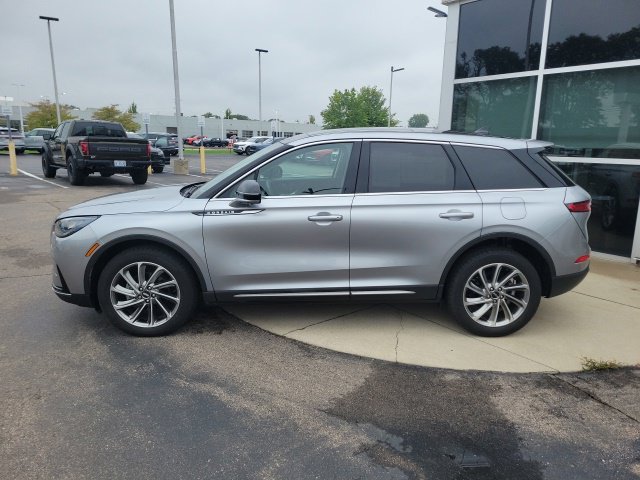 Certified 2023 Lincoln Corsair AWD w/ Equipment Group 101A image 4
