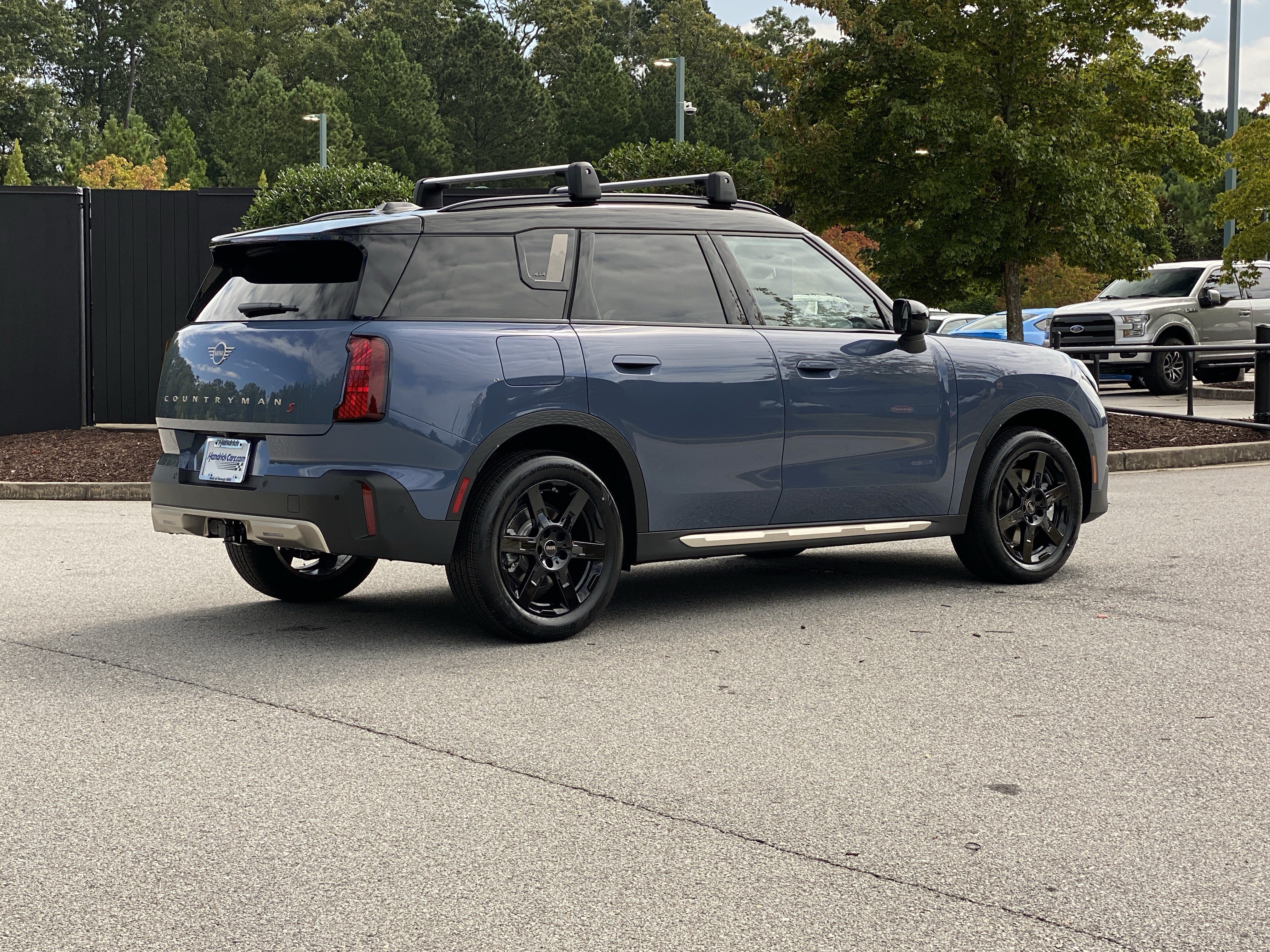 Used 2026 MINI Cooper Countryman S w/ Comfort Package Max AWD/4WD image 3