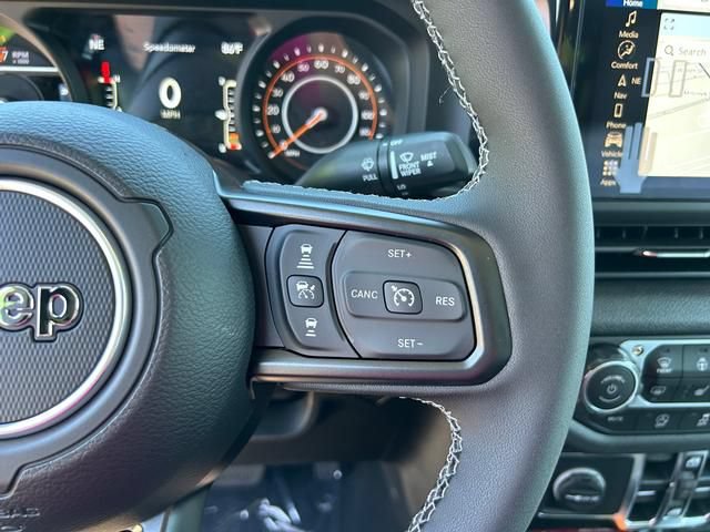 New 2025 Jeep Gladiator Sport AWD/4WD image 21