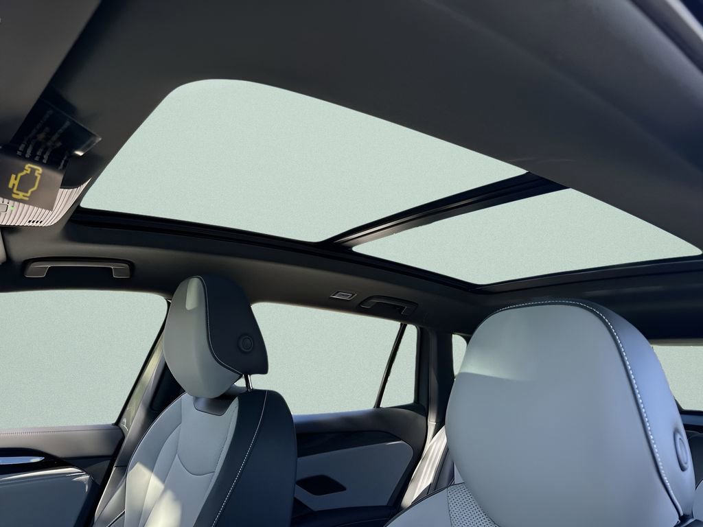 New 2026 Volkswagen Tiguan SE R-Line image 22