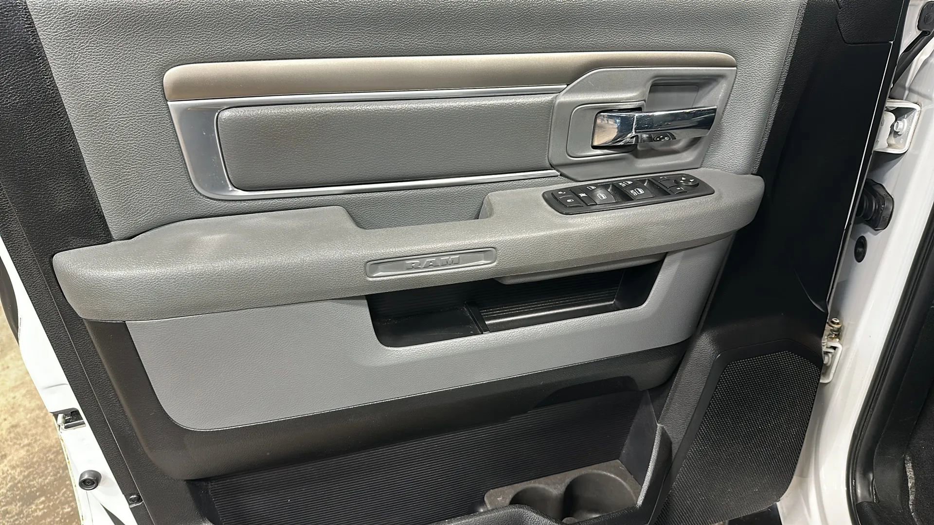 Used 2016 RAM 1500 Big Horn AWD/4WD image 10