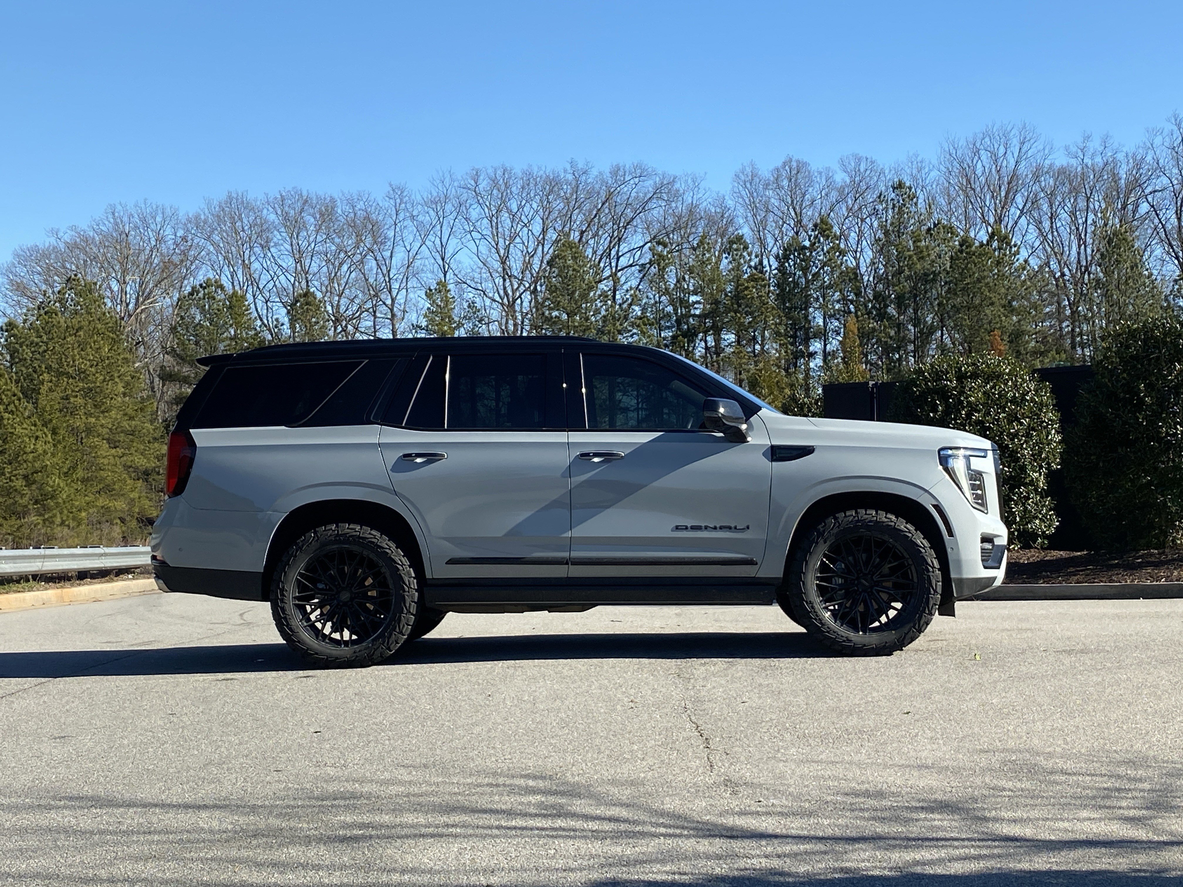 Used 2025 GMC Yukon Denali Ultimate image 5