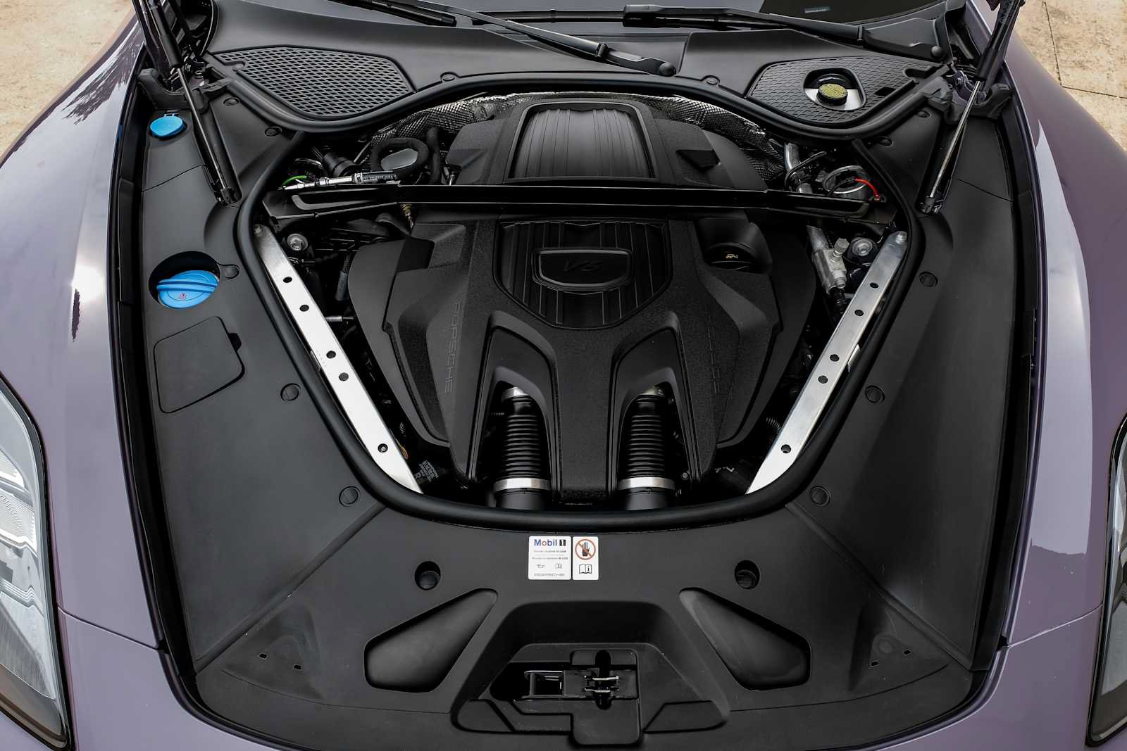 Used 2024 Porsche Panamera RWD image 49