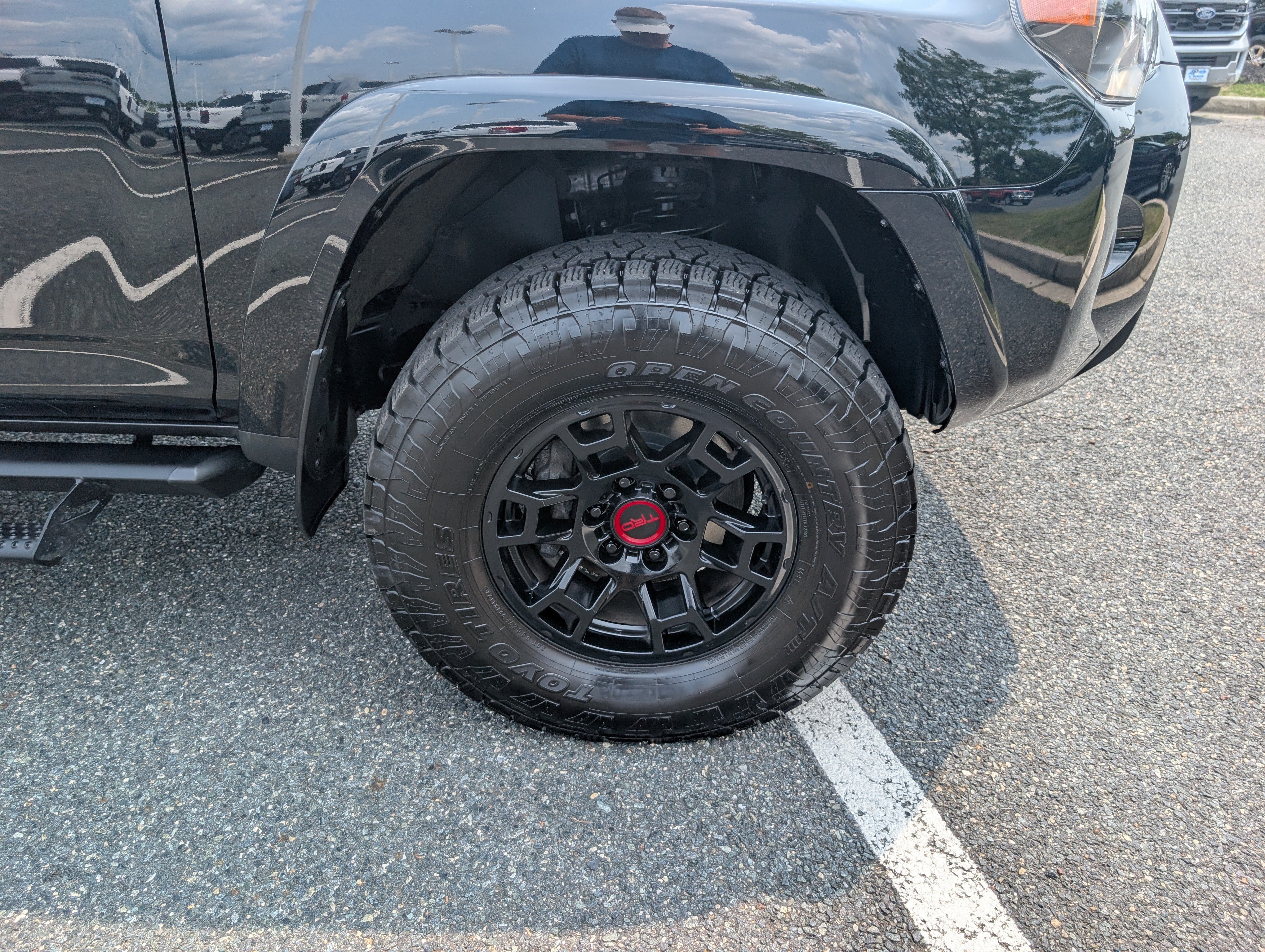 Used 2022 Toyota 4Runner TRD Off-Road Premium w/ TRD Black Wheel Package (TMS) AWD/4WD image 9
