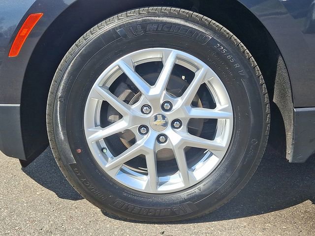 Used 2022 Chevrolet Equinox LS w/ LS Convenience Package image 8