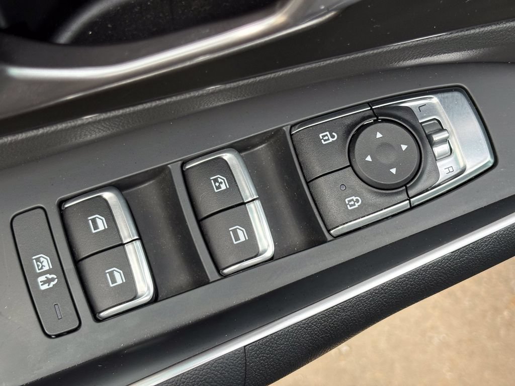 Certified 2022 Kia Sorento S FWD image 21