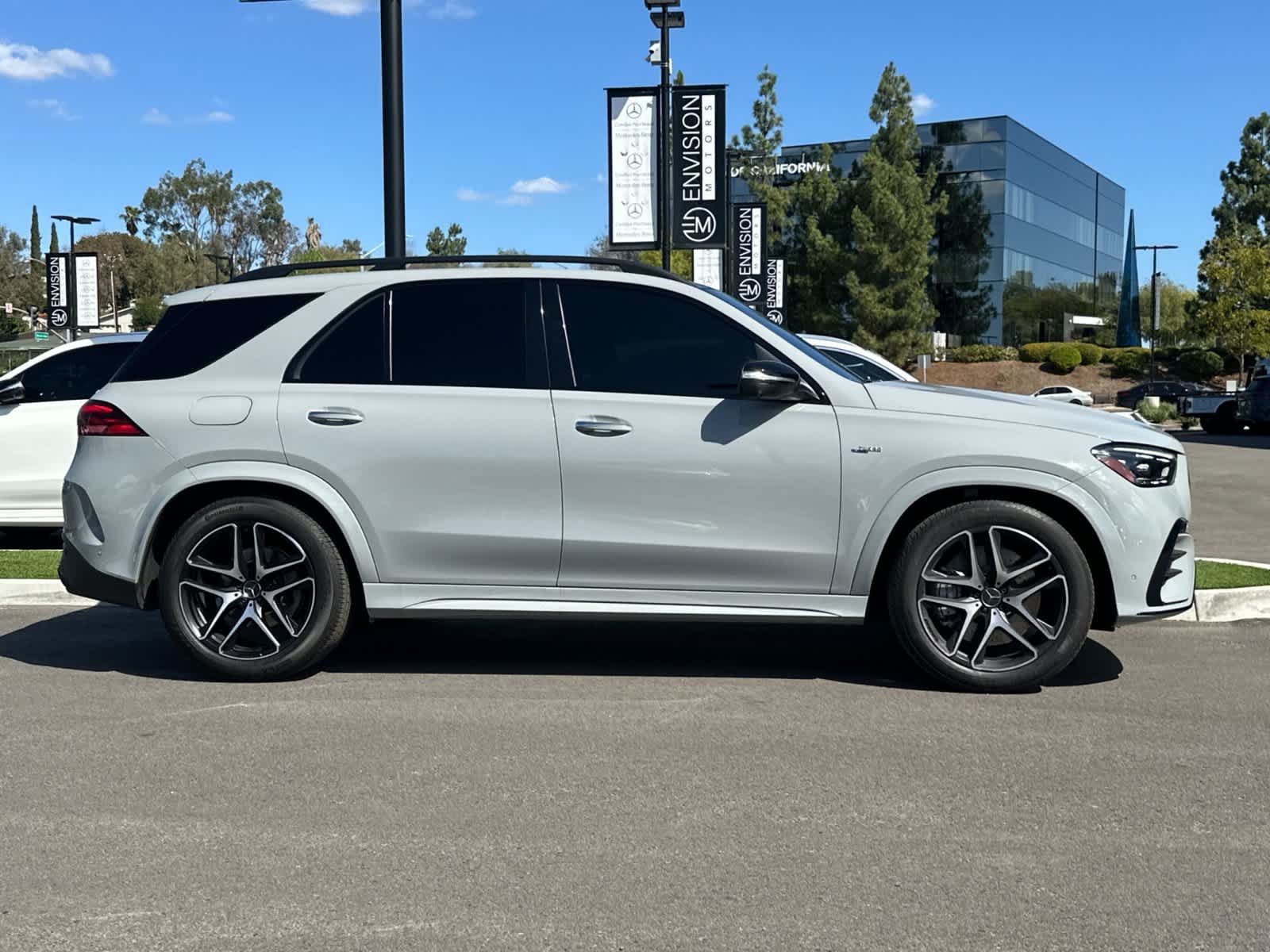 Certified 2024 Mercedes-Benz GLE 53 AMG 4MATIC image 2