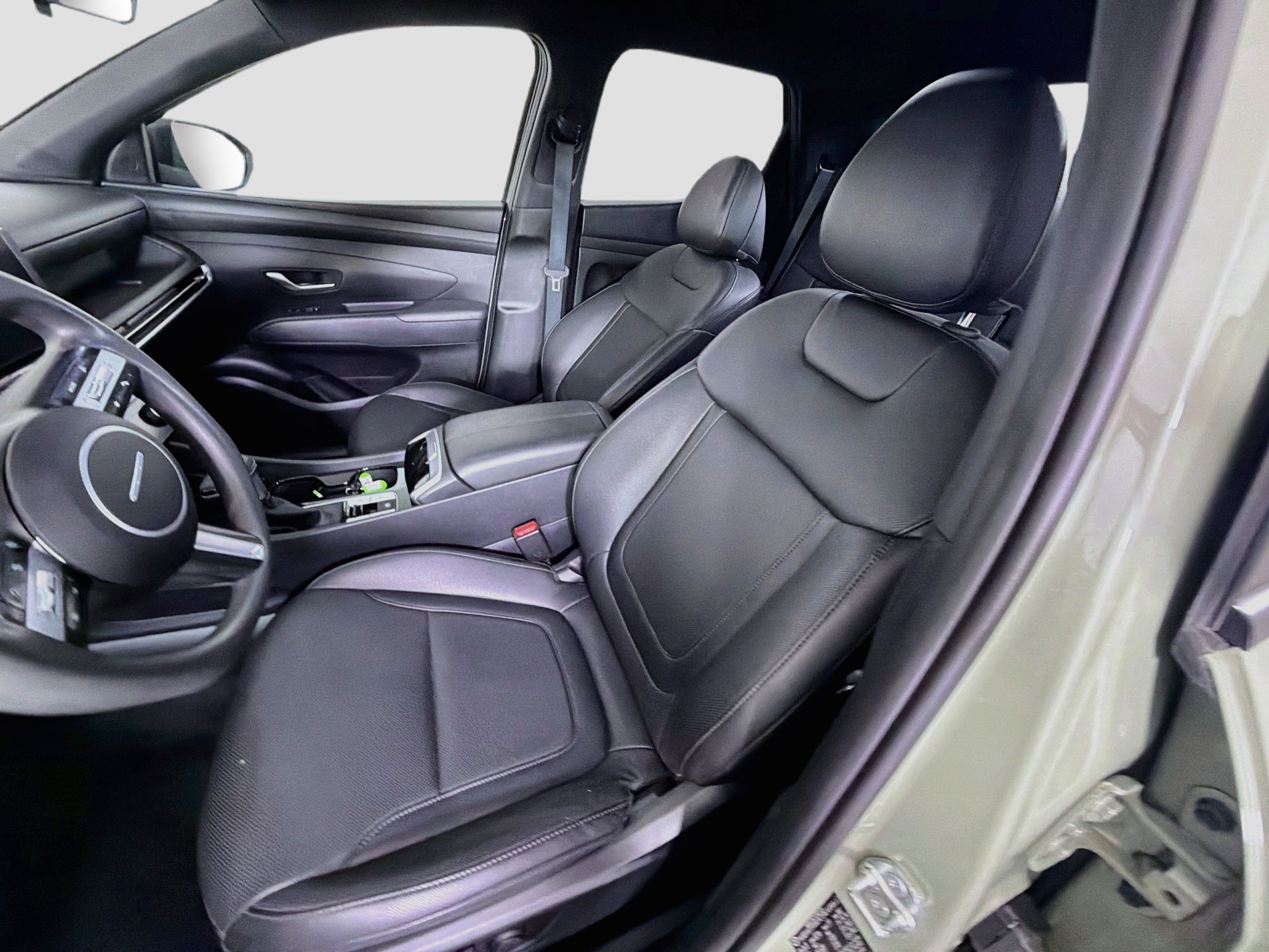Used 2025 Hyundai Santa Cruz SEL FWD image 13