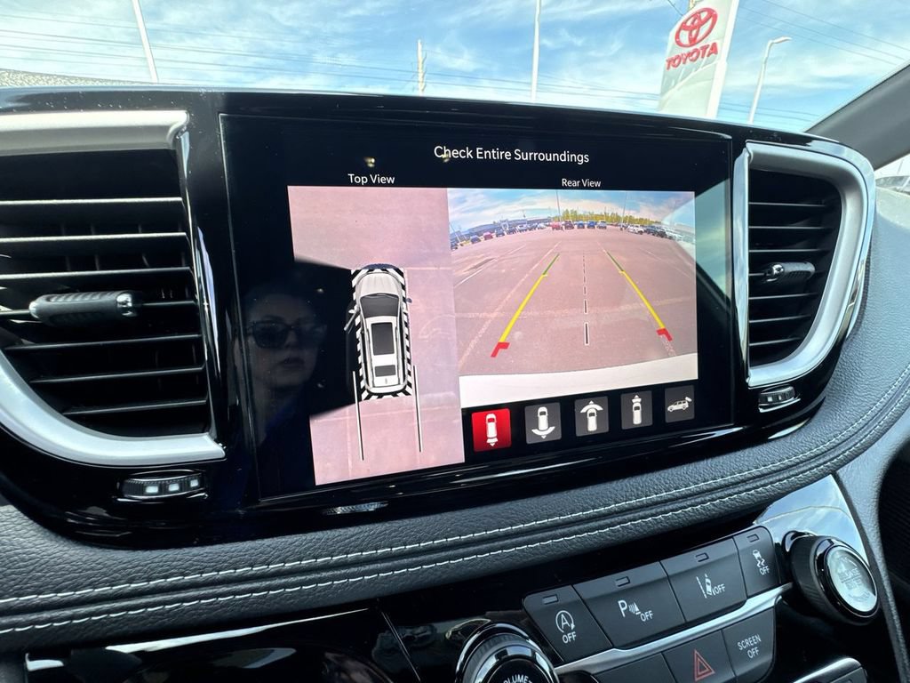New 2027 Chrysler Pacifica Select AWD/4WD image 24