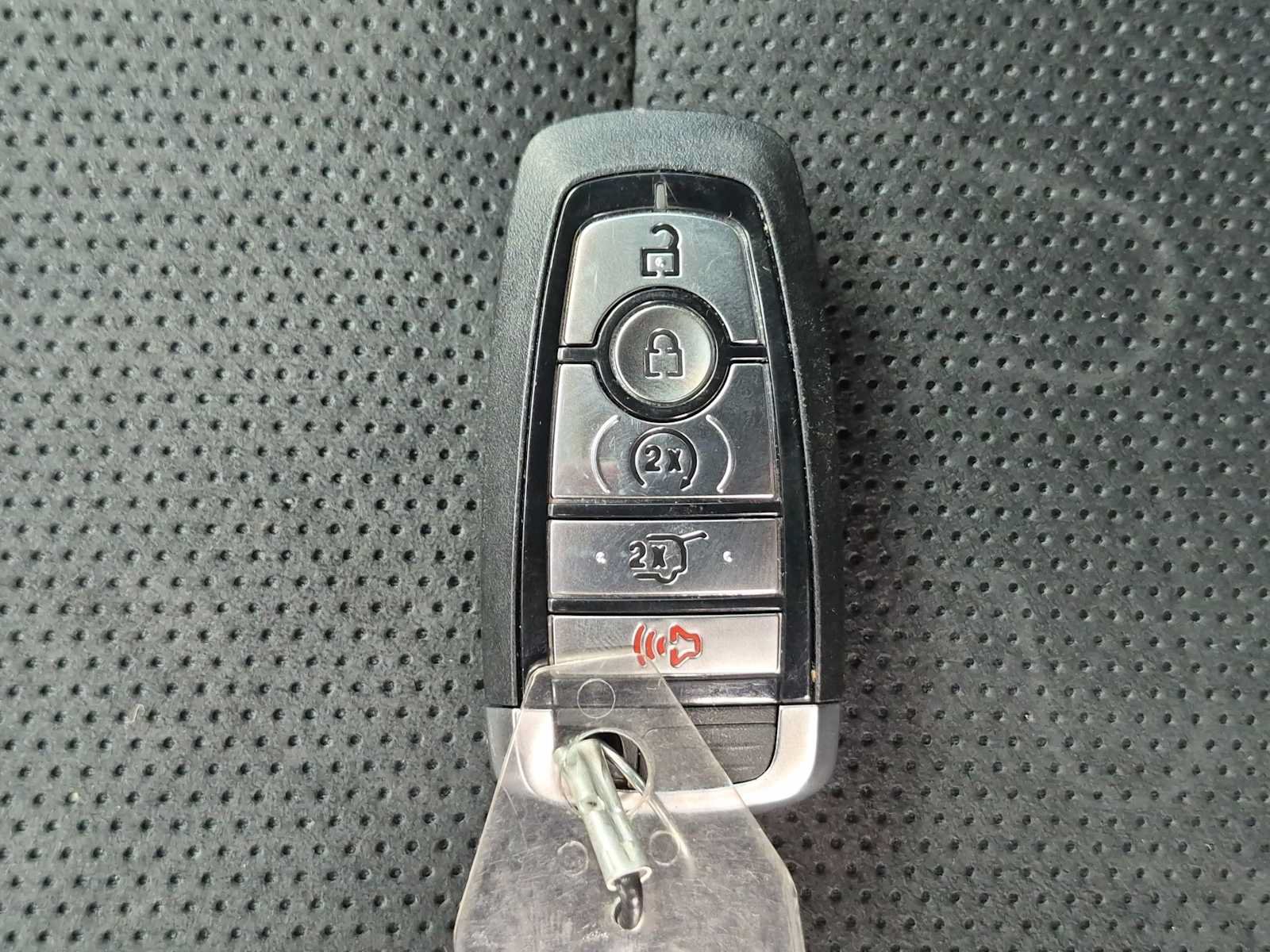 Used 2026 Ford Explorer Tremor AWD/4WD image 36