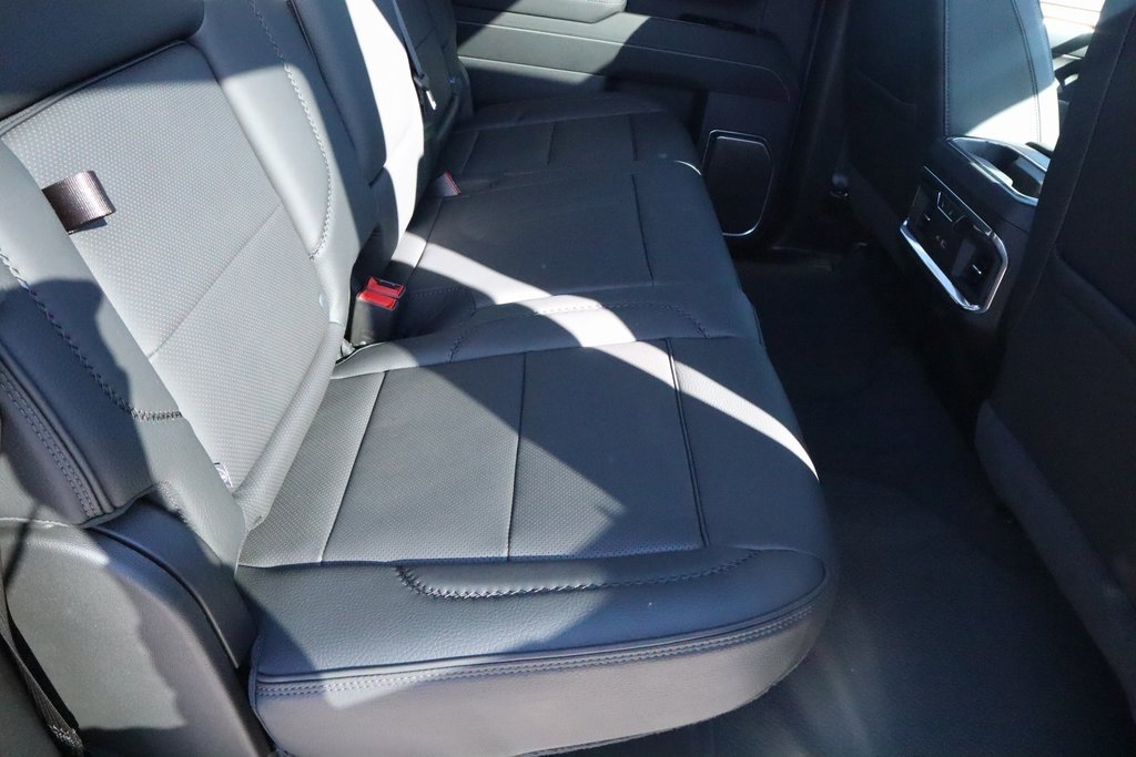 New 2026 GMC Sierra 2500 Denali w/ Denali Reserve Package image 14