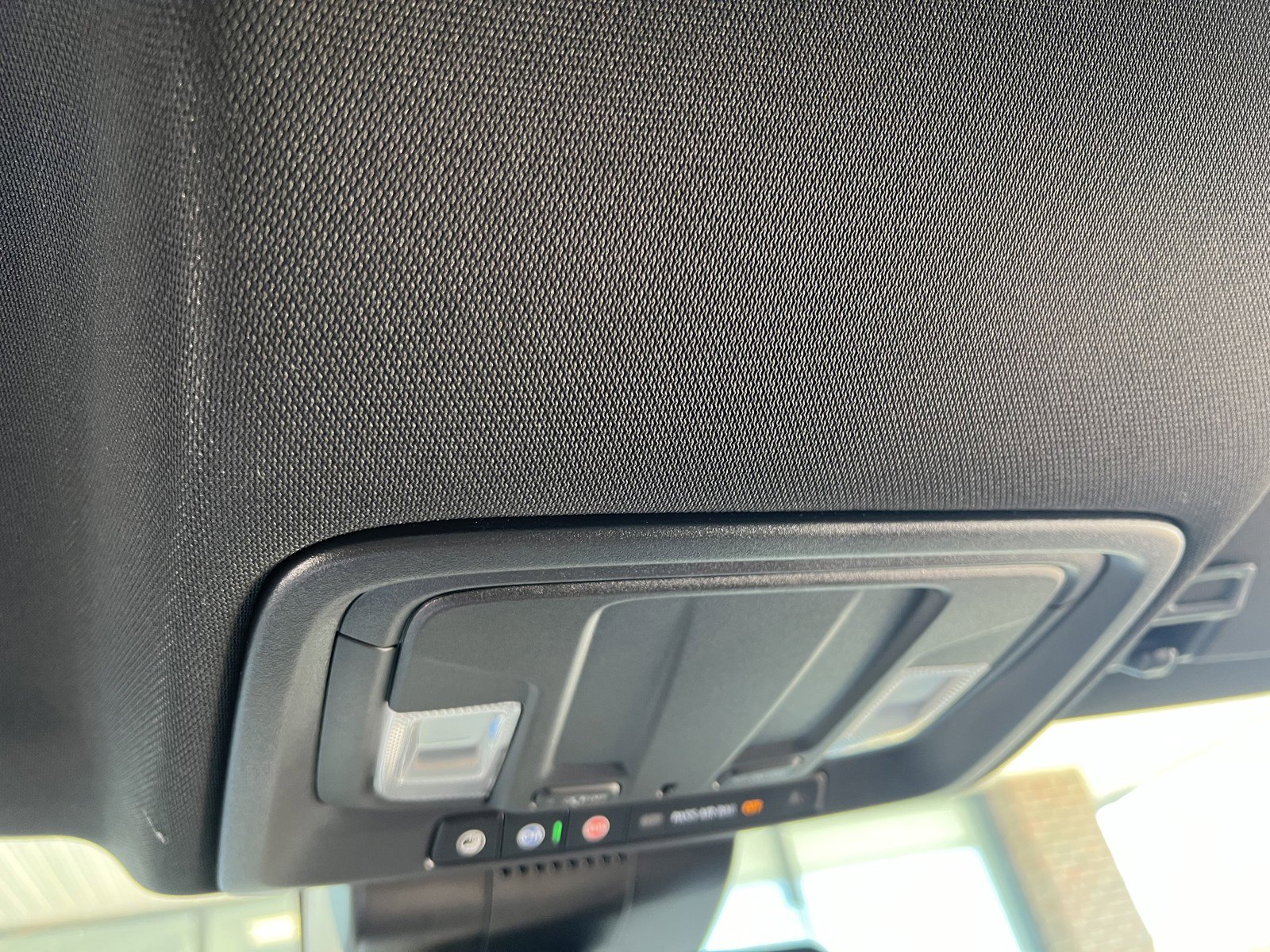 Used 2022 GMC Sierra 1500 AT4 image 27