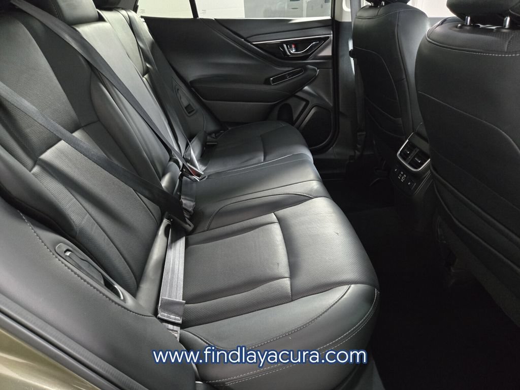 Used 2023 Subaru Outback Limited AWD/4WD image 17