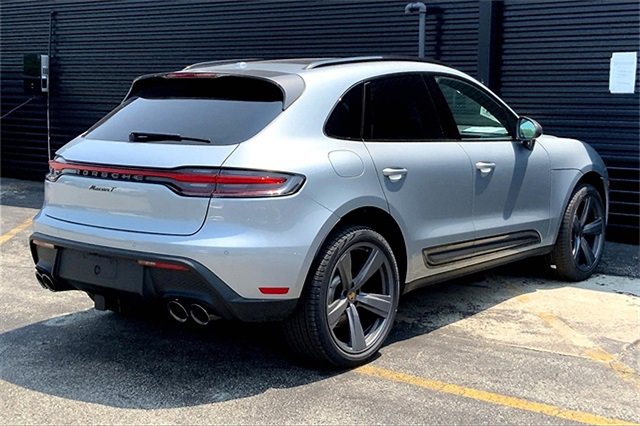 New 2025 Porsche Macan Turbo image 10