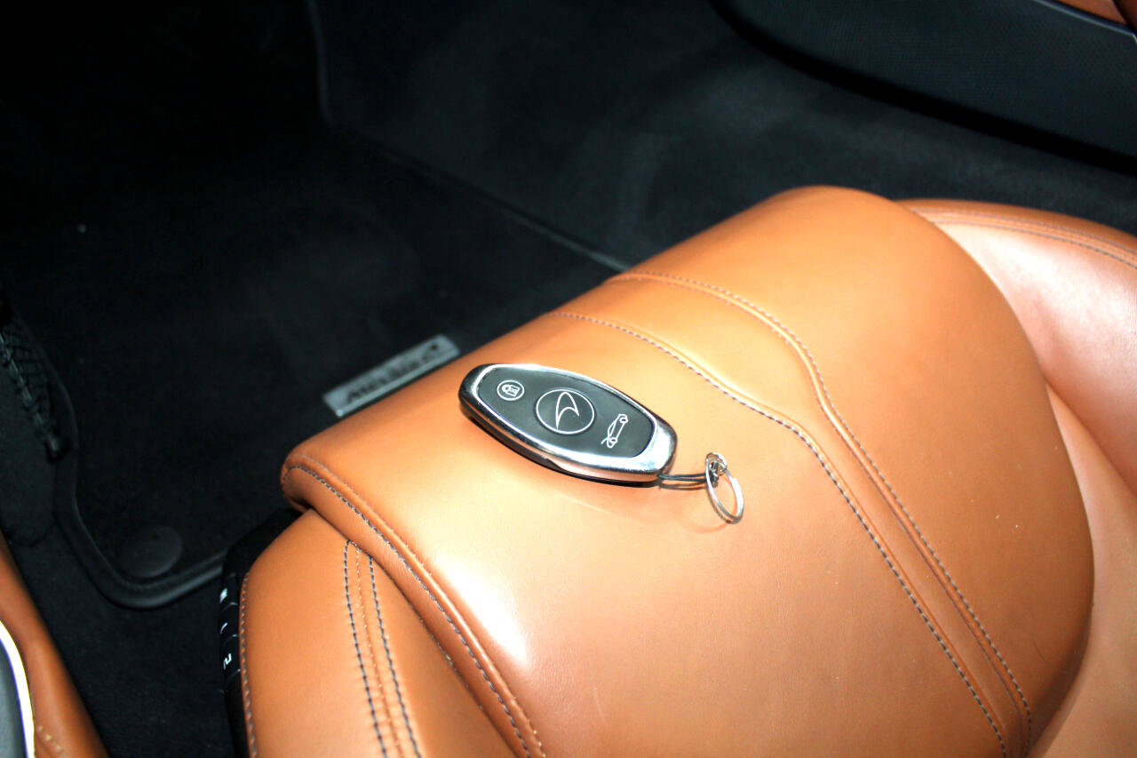 Used 2017 McLaren 570S Coupe image 24