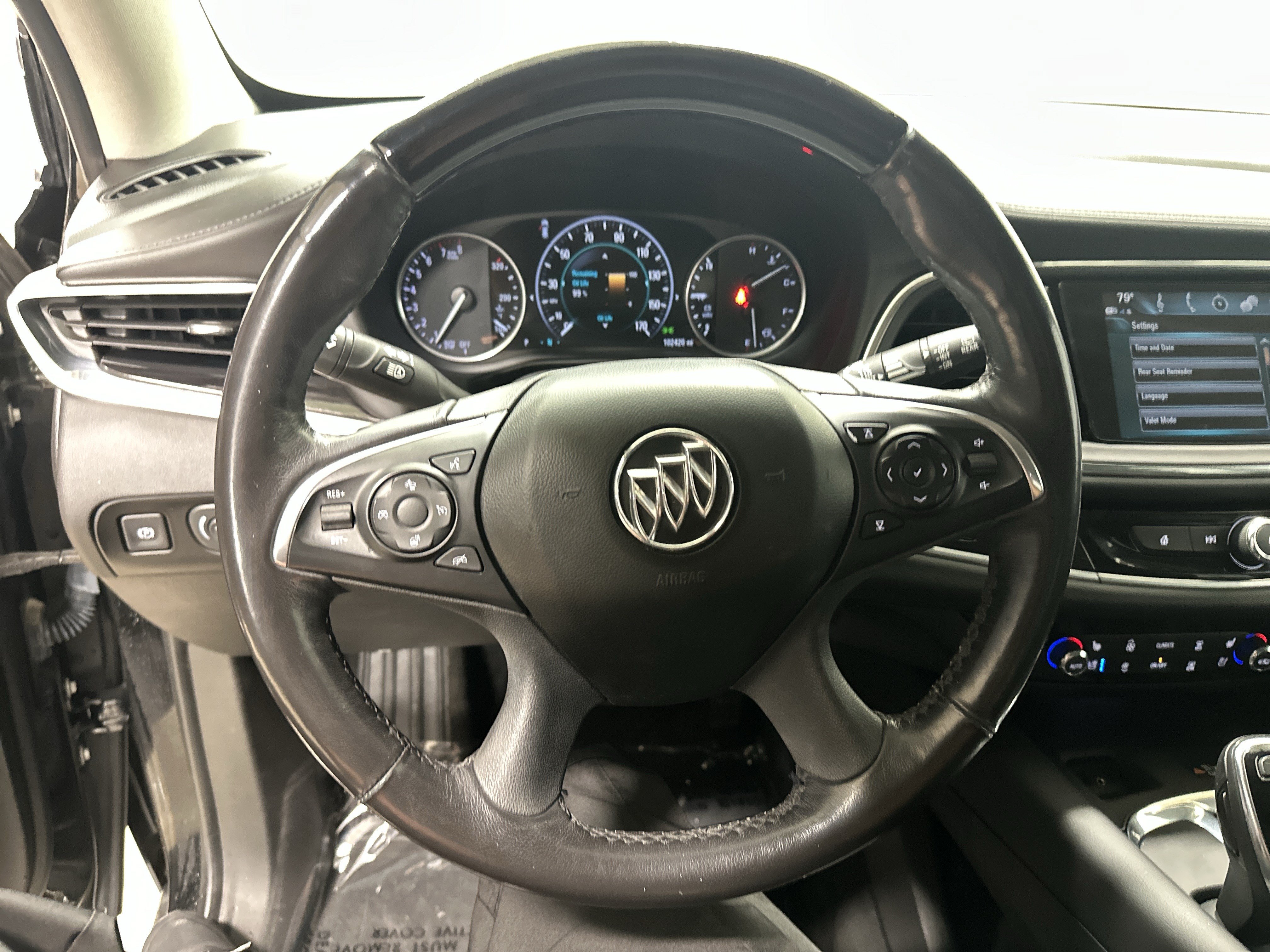 Used 2019 Buick Enclave Avenir w/ Avenir Technology Package AWD/4WD image 18